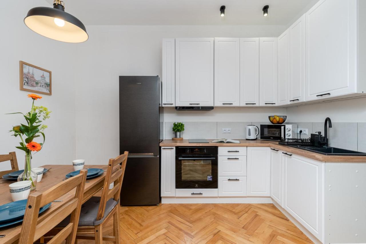 Apartamento Charming Aparments In Perfect Location Cracovia Exterior foto